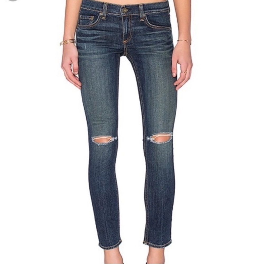 Rag & Bone Tomboy Jeans size 27 in Burnley Wash Mid Rise Distressed‎ Denim